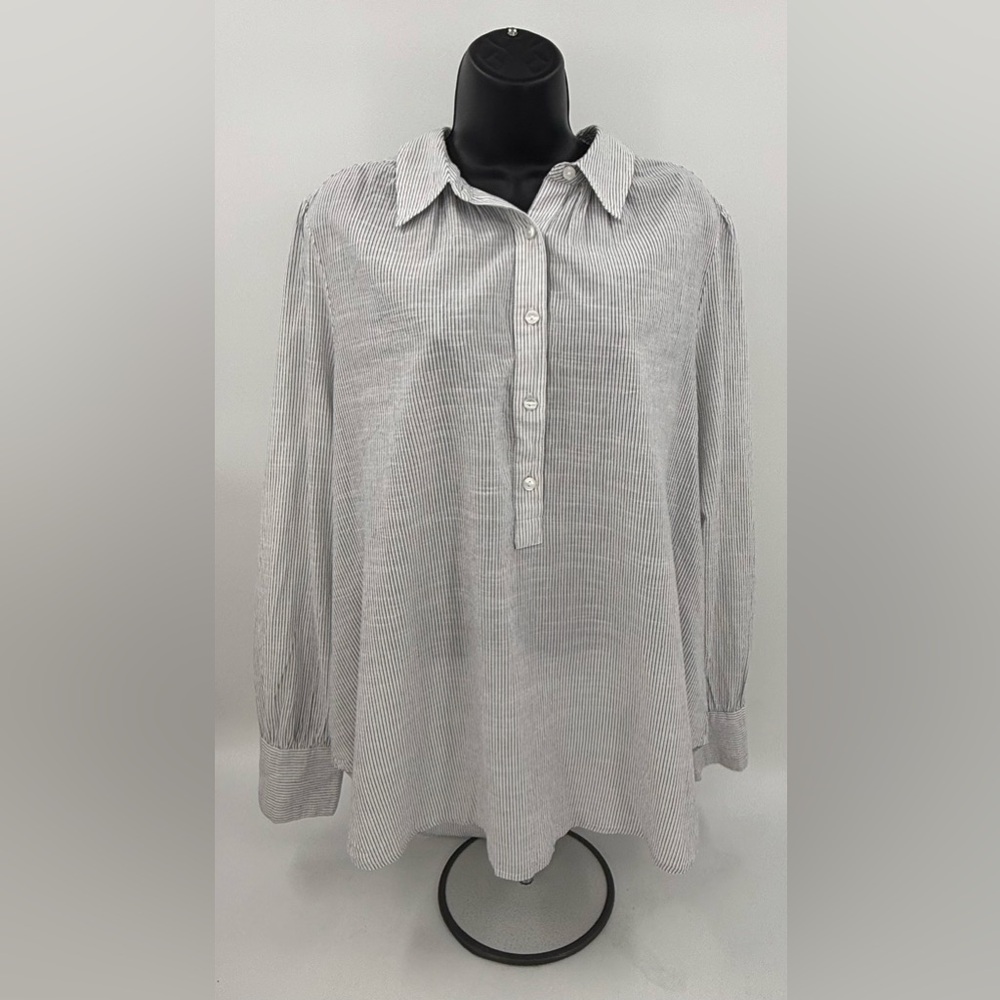Lane Bryant 14/16 No Peek Collection White & Gray Stripe Peasant Top Button NWT